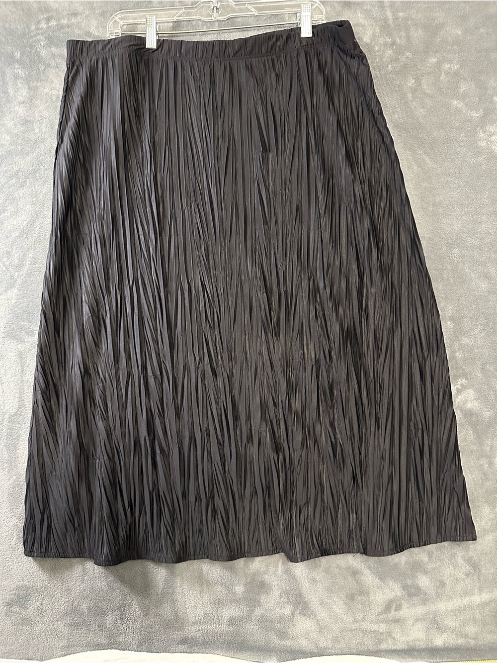 Alfani Black Crinkled Midi Skirt with Elastic Waist